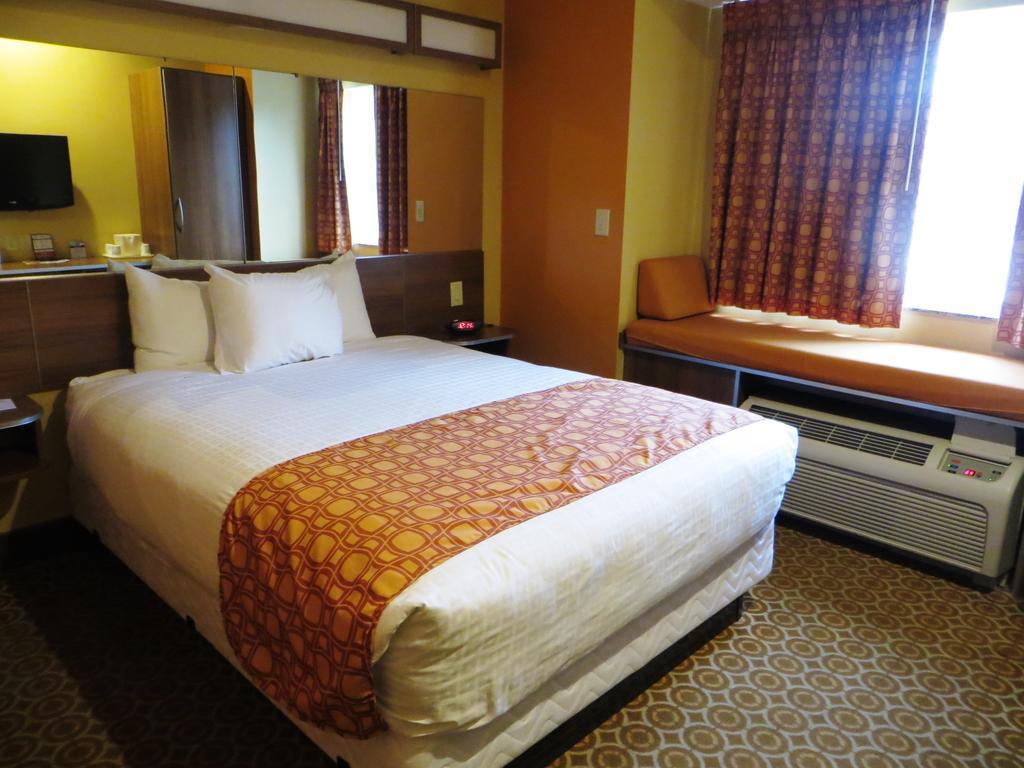 Microtel By Wyndham South Bend Notre Dame University Zimmer foto